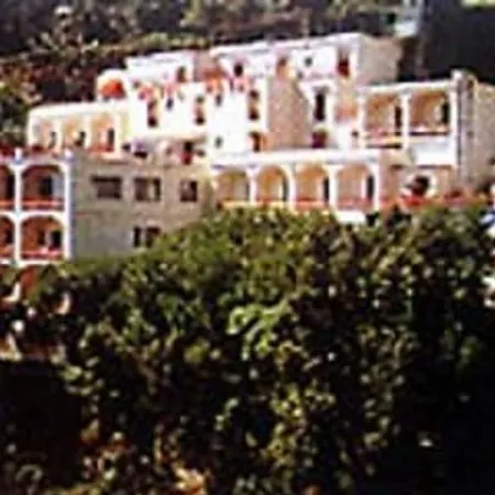 Domina Royal Homestay *