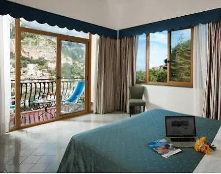 Domina Royal Homestay Positano